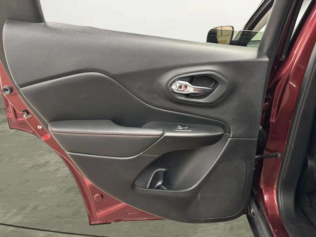 2020 Jeep Cherokee Trailhawk 4x4 4dr SUV - 22962421 - 15