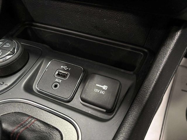 2020 Jeep Cherokee Trailhawk 4x4 4dr SUV - 22962421 - 33