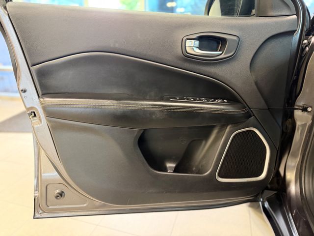 2020 Jeep Compass  - 23082258 - 17