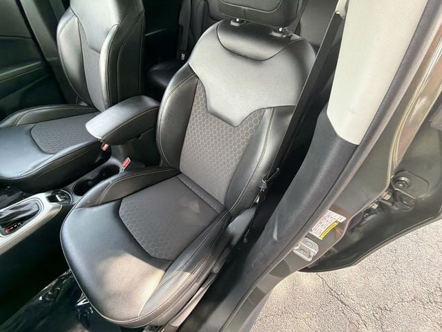 2020 Jeep Compass LATITUDE - 23049711 - 13
