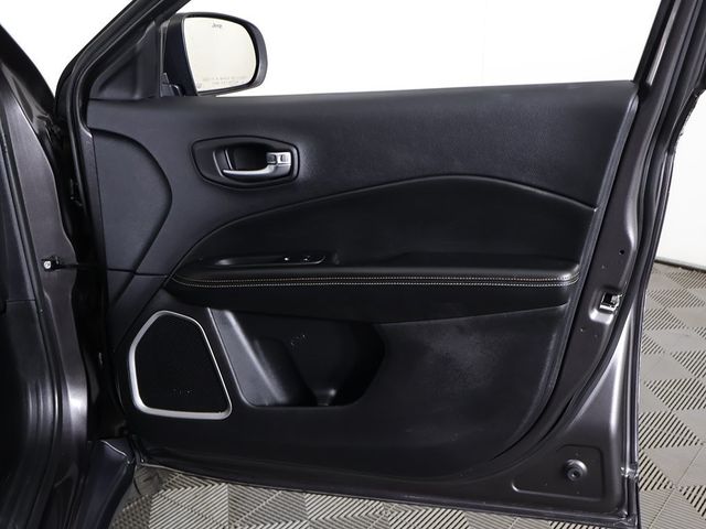 2020 Jeep Compass Latitude - 22941771 - 19