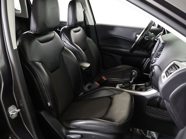 2020 Jeep Compass Latitude - 22941771 - 25