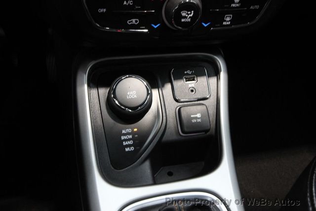 2020 Jeep Compass Latitude - 23025130 - 19