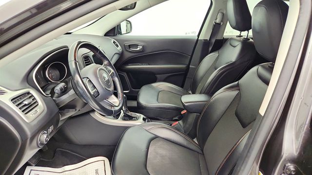 2020 Jeep Compass Latitude 4x4 - 23007499 - 18