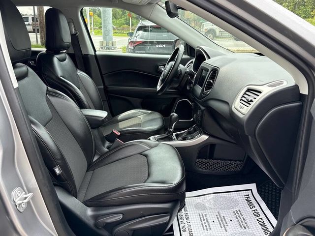 2020 Jeep Compass Latitude 4x4 4dr SUV - 22871244 - 10