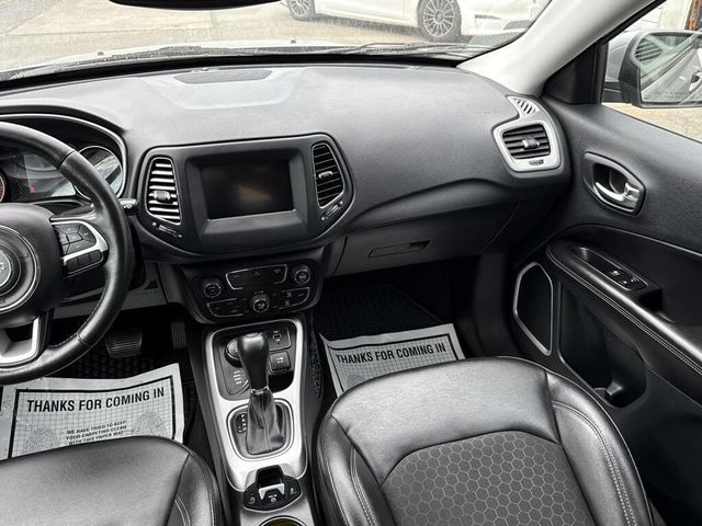 2020 Jeep Compass Latitude 4x4 4dr SUV - 22871244 - 18