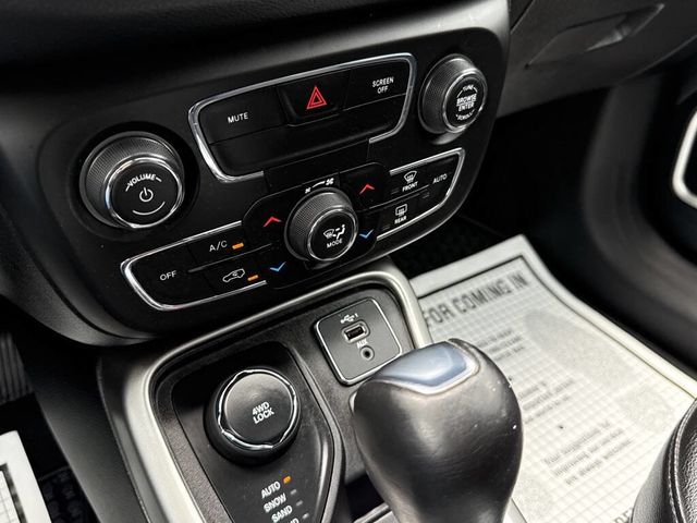 2020 Jeep Compass Latitude 4x4 4dr SUV - 22871244 - 22