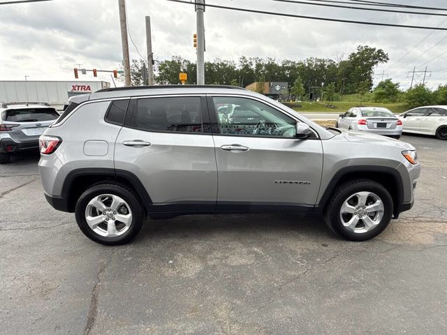 2020 Jeep Compass Latitude 4x4 4dr SUV - 22871244 - 5