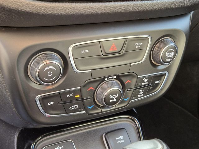 2020 Jeep Compass Limited FWD - 22947147 - 19