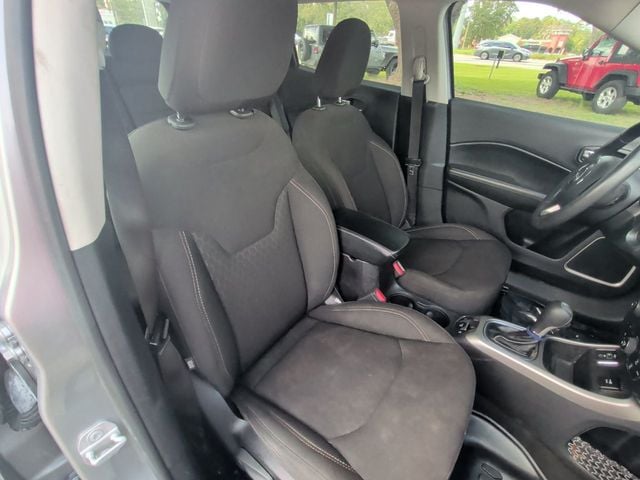 2020 Jeep Compass Sport FWD - 23080602 - 19