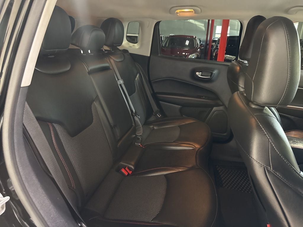 2020 Jeep Compass Trailhawk 4x4 - 23016385 - 35