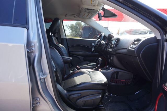 2020 Jeep Compass TRAILHAWK, 4X4, PREMIUM WHEELS, BACKUP CAMERA, BLUETOOTH - 23070478 - 19