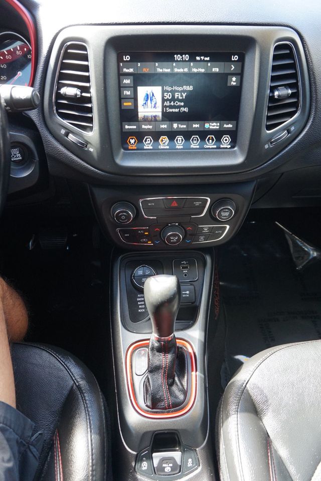 2020 Jeep Compass TRAILHAWK, 4X4, PREMIUM WHEELS, BACKUP CAMERA, BLUETOOTH - 23070478 - 26