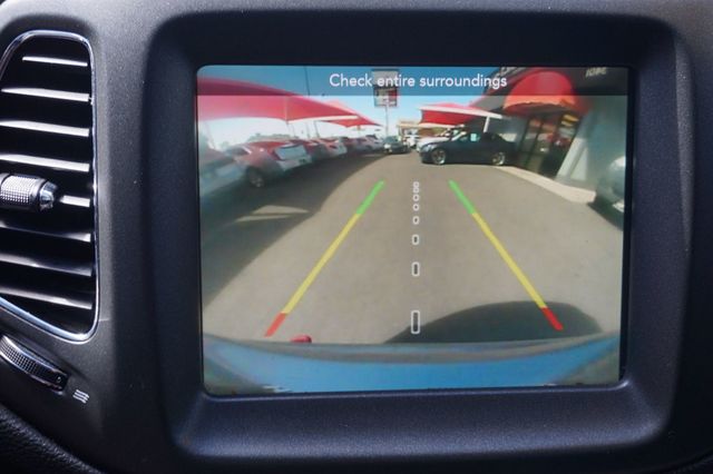 2020 Jeep Compass TRAILHAWK, 4X4, PREMIUM WHEELS, BACKUP CAMERA, BLUETOOTH - 23070478 - 35