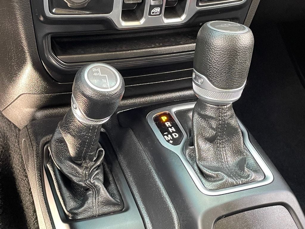 2020 Jeep Gladiator Altitude 4x4 - 23057333 - 26