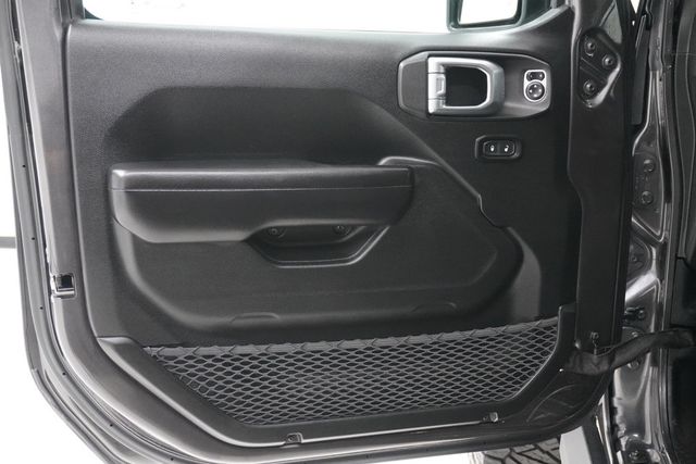 2020 Jeep Gladiator Altitude 4x4 - 22952047 - 16