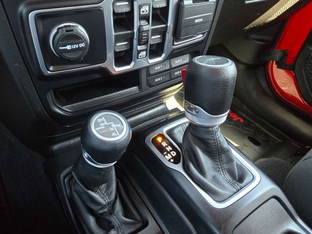2020 Jeep Gladiator Altitude 4x4 - 23026120 - 19