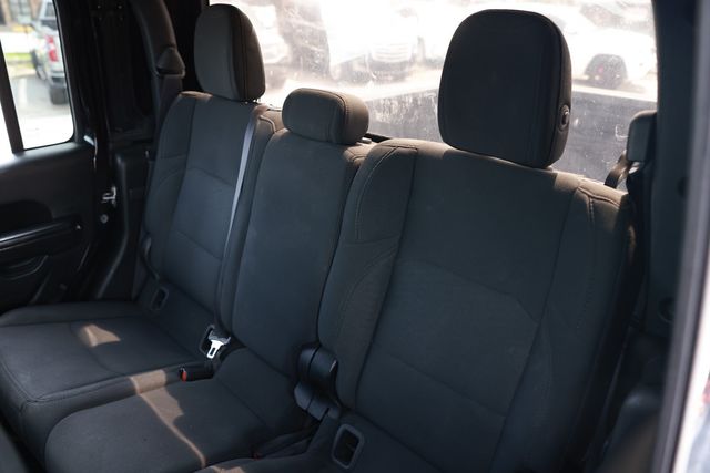 2020 Jeep Gladiator Altitude 4x4 - 23067233 - 10