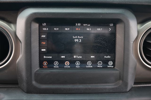 2020 Jeep Gladiator Altitude 4x4 - 23067233 - 38