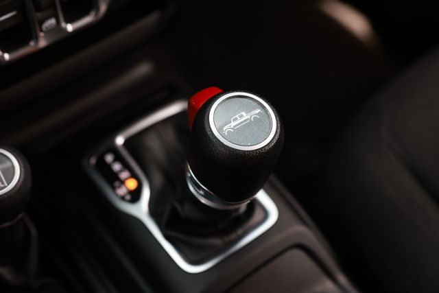 2020 Jeep Gladiator Altitude 4x4 - 23067233 - 43