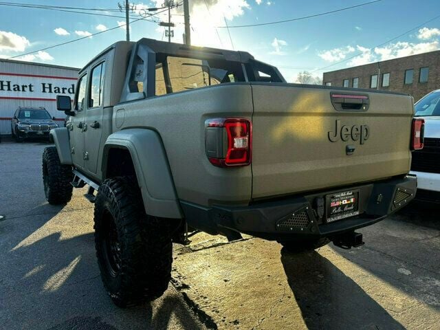 2020 Jeep Gladiator Sport photo 3