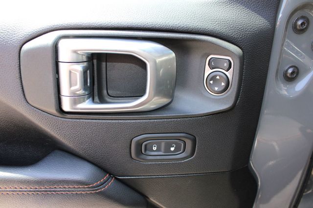 2020 Jeep Gladiator Mojave 4x4 - 23054759 - 24