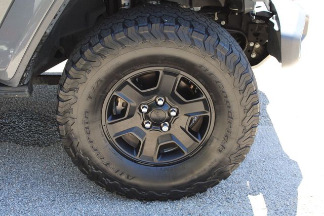 2020 Jeep Gladiator Mojave 4x4 - 23054759 - 35
