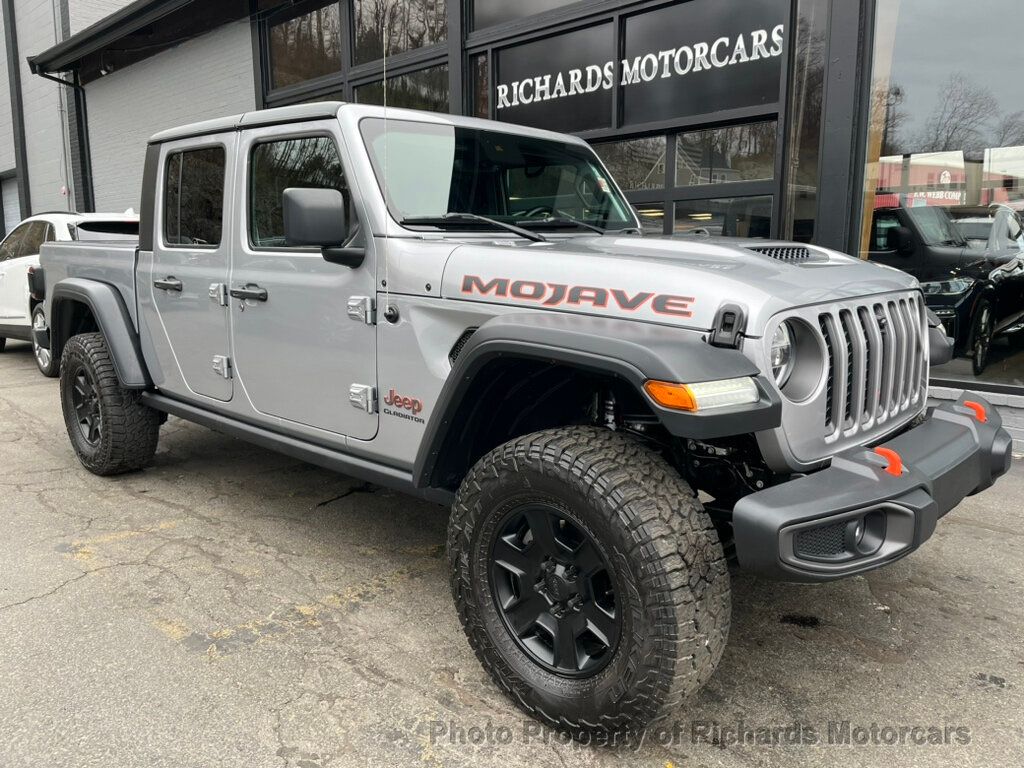 2020 Jeep Gladiator Mojave 4x4 - 22405342 - 0
