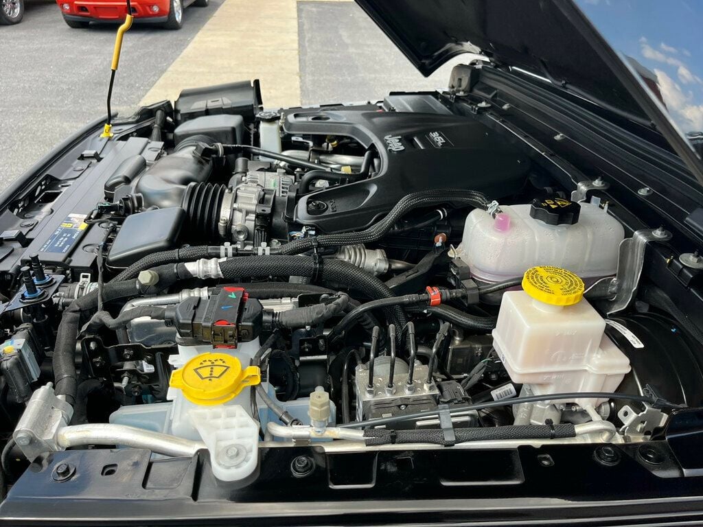 2020 Jeep Gladiator Sport photo 41