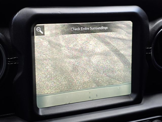 2020 Jeep Gladiator Overland 4x4 - 23026703 - 14