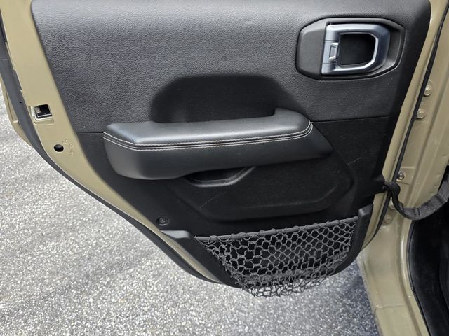 2020 Jeep Gladiator Overland 4x4 - 23026703 - 32