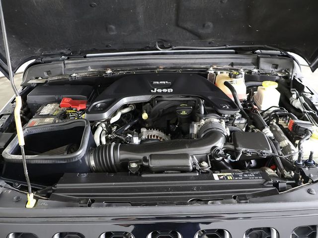 2020 Jeep Gladiator Overland 4x4 - 23014901 - 18