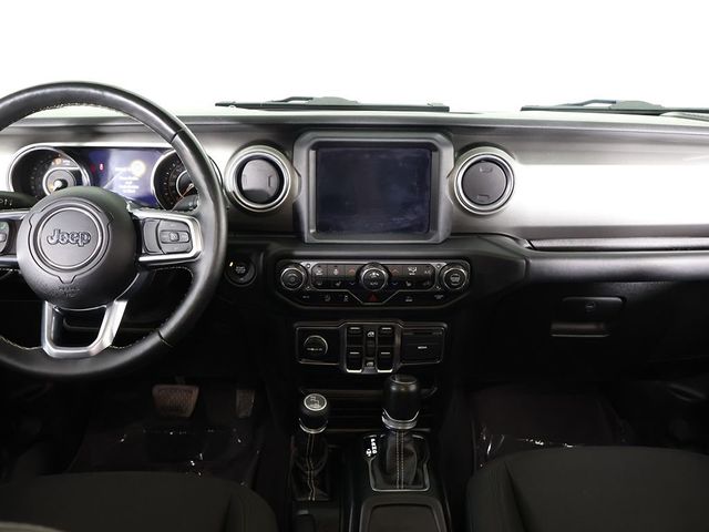2020 Jeep Gladiator Overland 4x4 - 23014901 - 32