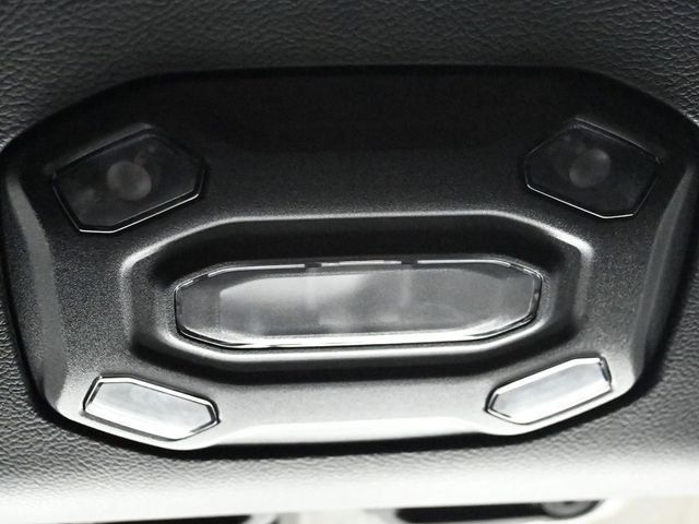 2020 Jeep Gladiator Overland 4x4 - 22971478 - 17