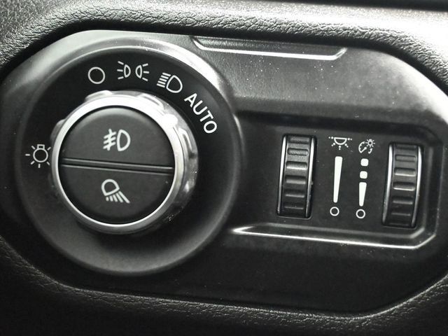 2020 Jeep Gladiator Overland 4x4 - 22971478 - 29