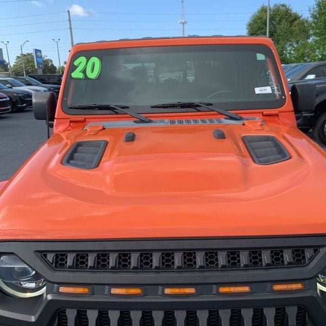 2020 Jeep Gladiator Rubicon photo 3