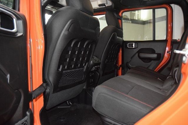 2020 Jeep Gladiator Rubicon - 22903697 - 31
