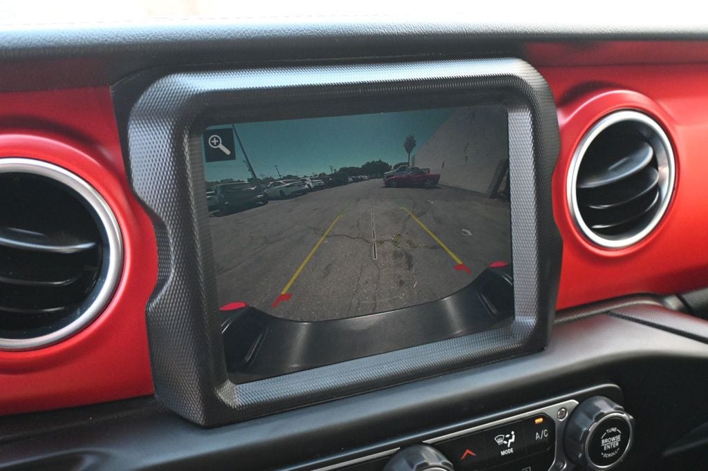 2020 Jeep Gladiator Rubicon photo 9