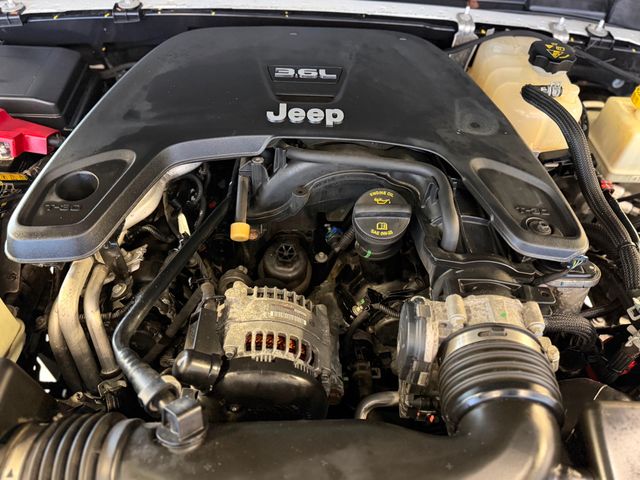 2020 Jeep Gladiator Rubicon 4x4 - 22965354 - 38