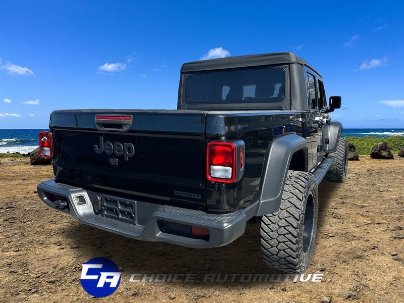 2020 Jeep Gladiator Sport - 22952149 - 7