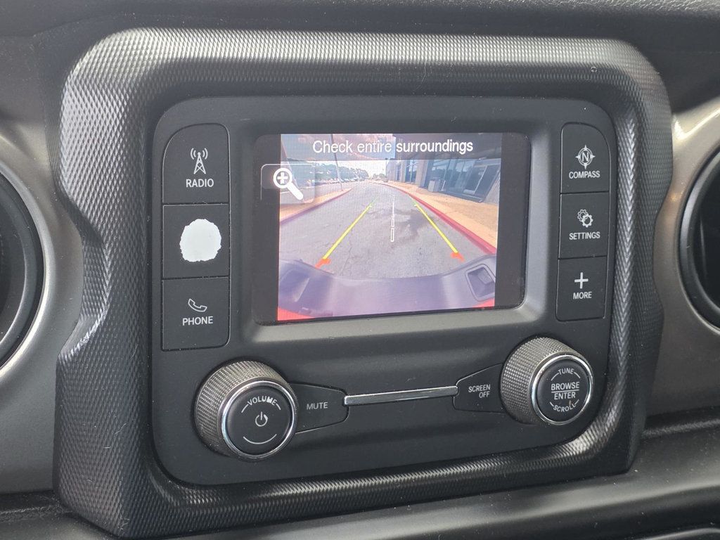 2020 Jeep Gladiator Sport S photo 12