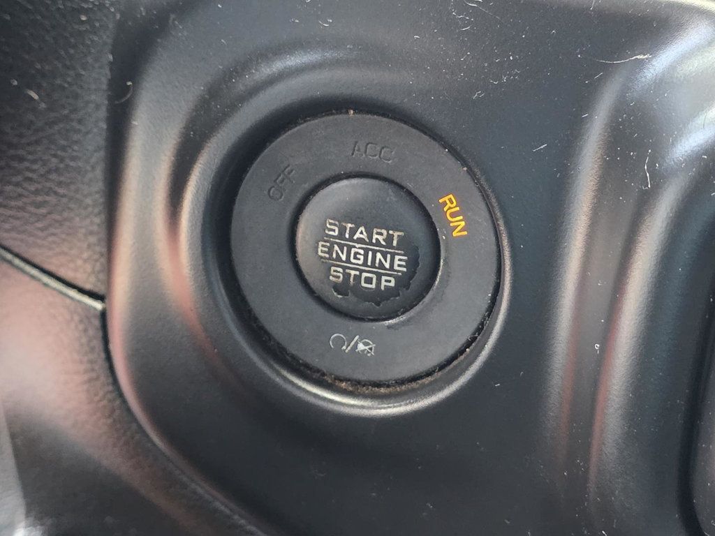 2020 Jeep Gladiator Sport S photo 16