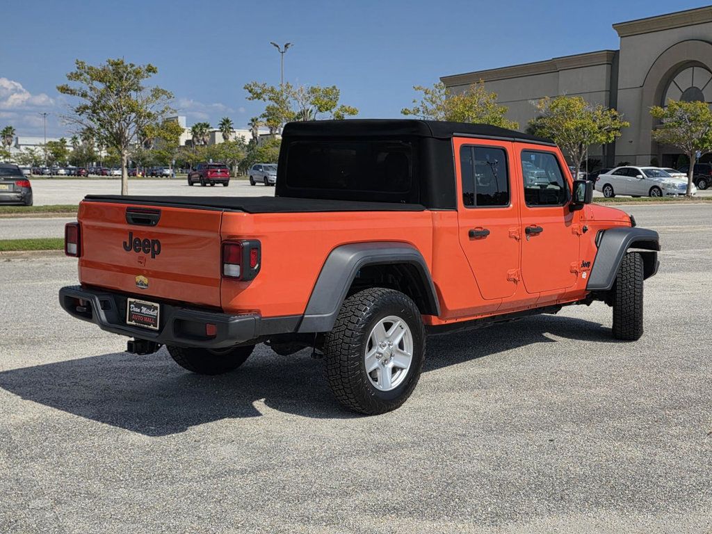 2020 Jeep Gladiator Sport S photo 5