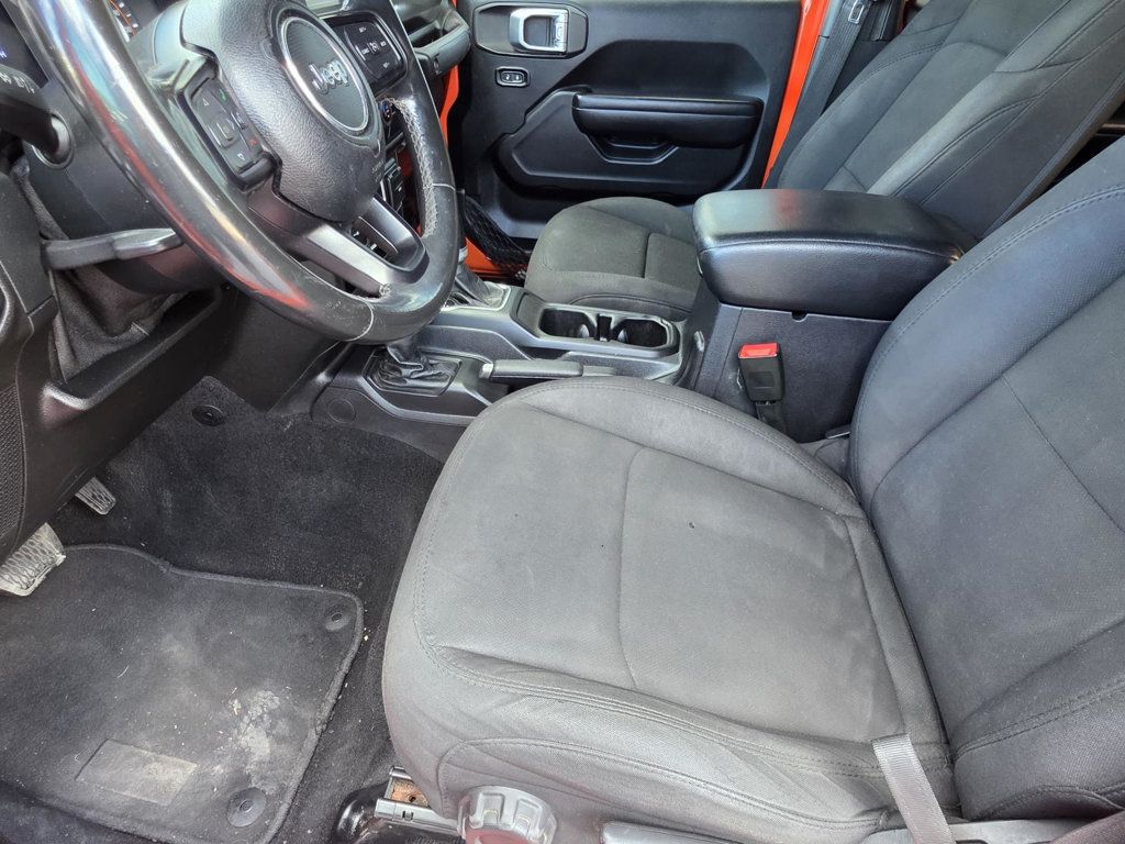 2020 Jeep Gladiator Sport S photo 6
