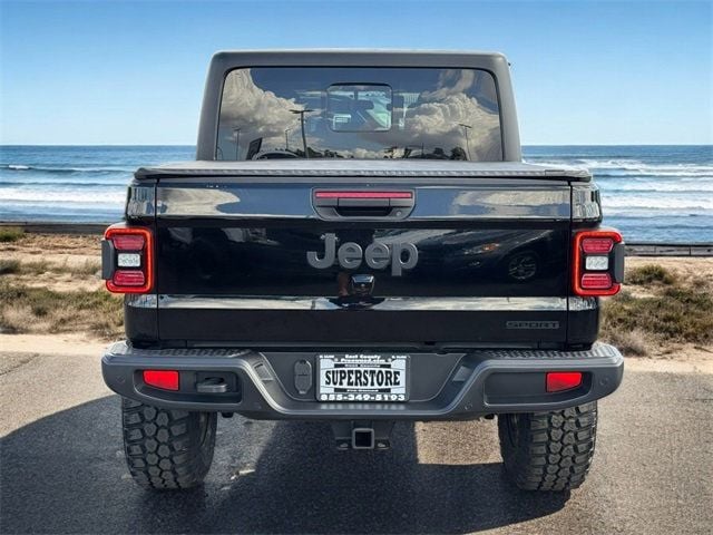 2020 Jeep Gladiator Sport - 22675331 - 6