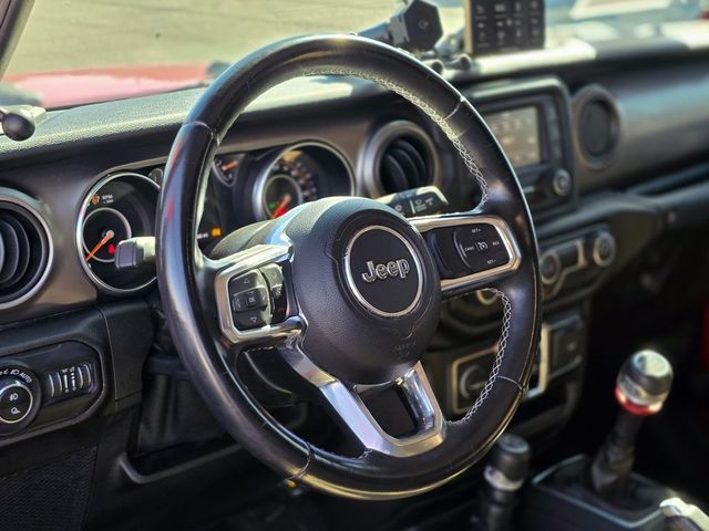 2020 Jeep Gladiator Sport - 22976863 - 19