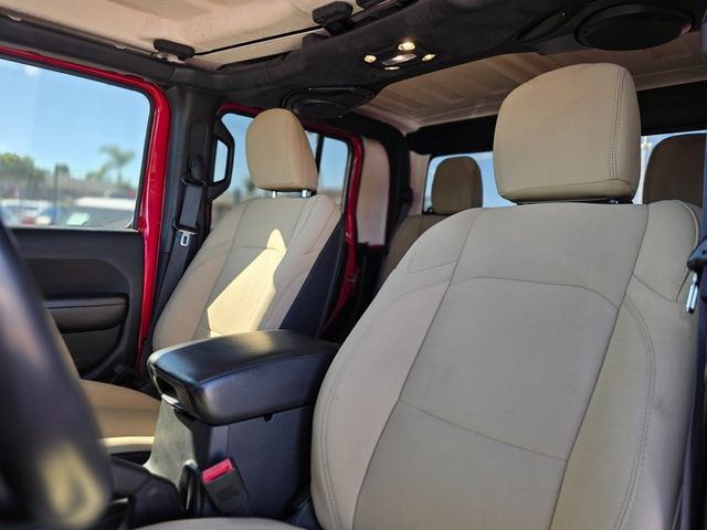 2020 Jeep Gladiator Sport - 22976863 - 21