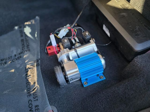 2020 Jeep Gladiator Sport - 22976863 - 25