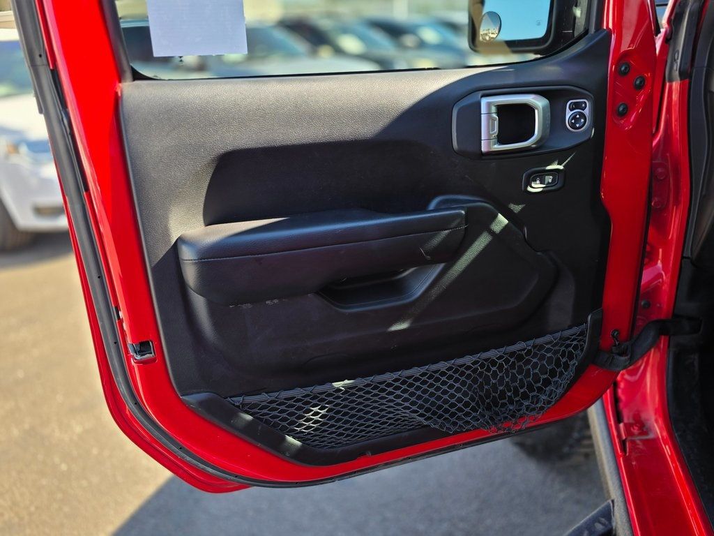 2020 Jeep Gladiator Sport - 22976863 - 27