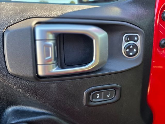 2020 Jeep Gladiator Sport - 22976863 - 28